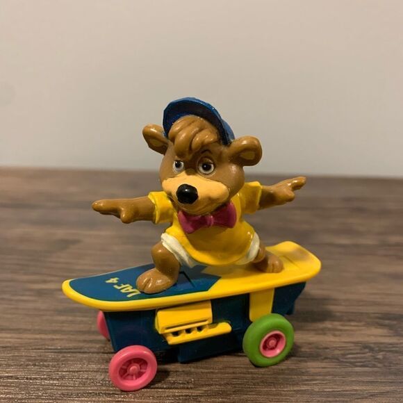 Vintage McDonalds 1991 Yogi Bear Complete Set ! - Picture 4 of 6